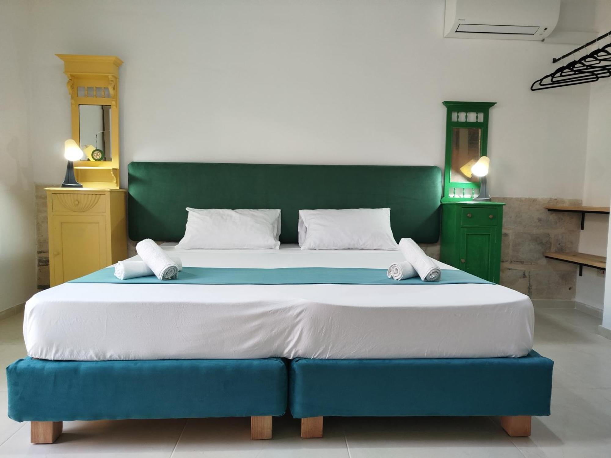 Limestone Sun Suites Слима Номер фото