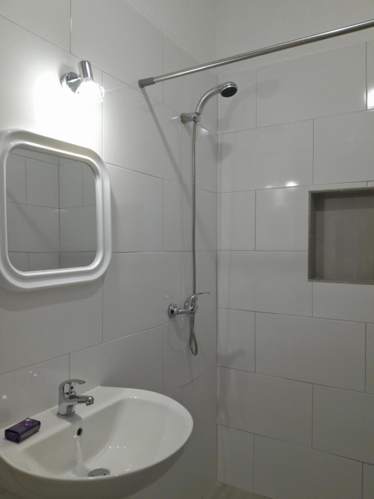 Limestone Sun Suites Слима Экстерьер фото
