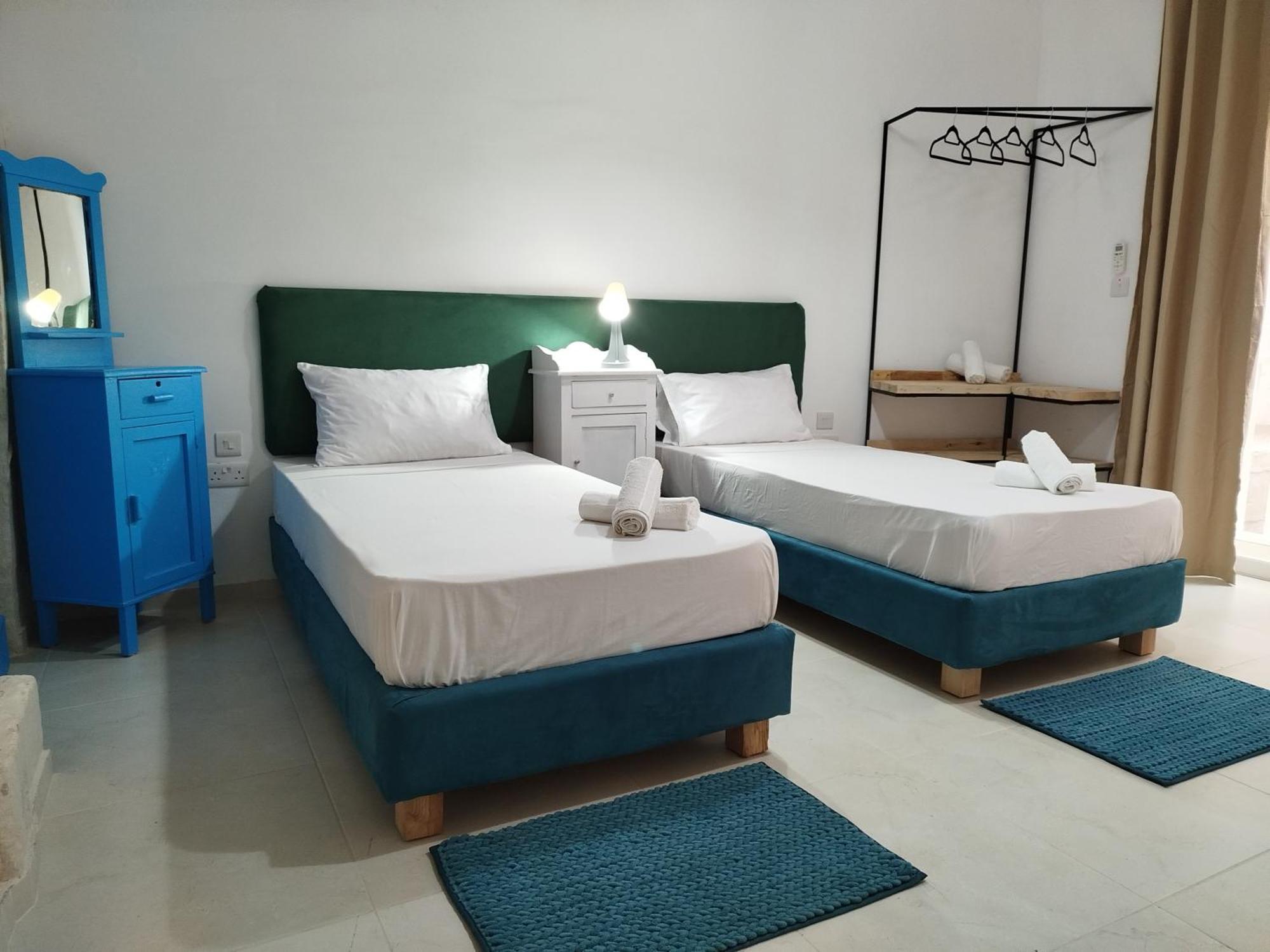 Limestone Sun Suites Слима Номер фото